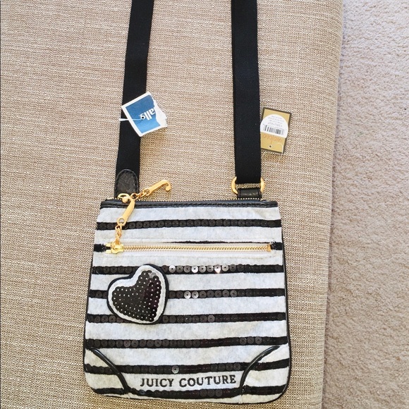 Juicy Couture NWT Crossbody or Belt Bag Youth